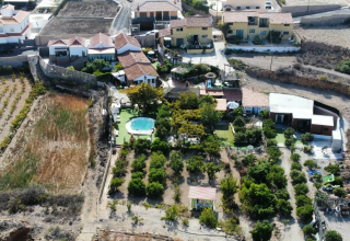 6 Bedroom Hotel