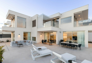 Luxury 5 Bedroom Villa