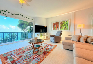 Seafront 6 Bedroom Estate