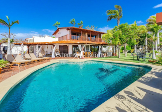 Luxury 5 Bedroom Villa