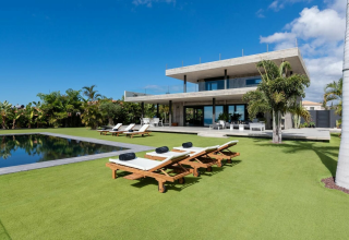 4 Bedroom Villa