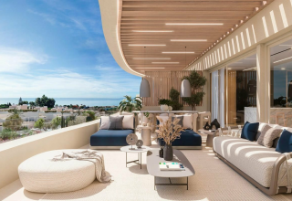 Seafront Luxury 4 Bedroom...