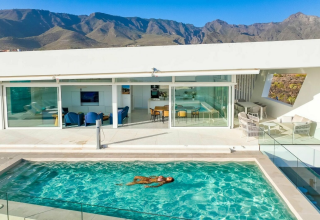 5 Bedroom Villa
