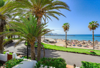 Seafront 1 Bedroom Duplex